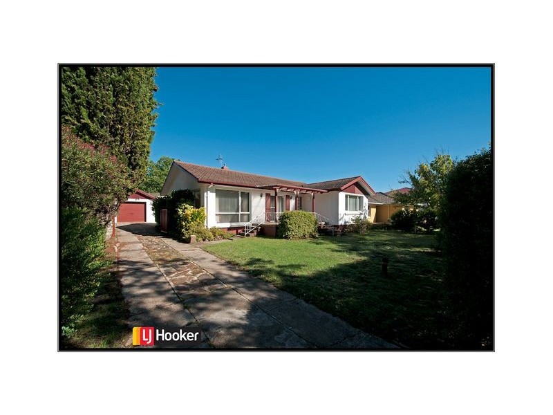 7 Majura Avenue, Dickson ACT 2602