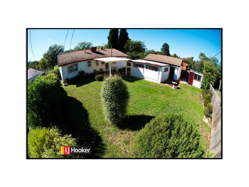 7 Majura Avenue, Dickson ACT 2602