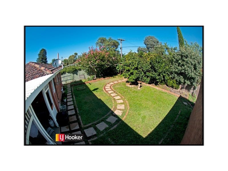 7 Majura Avenue, Dickson ACT 2602