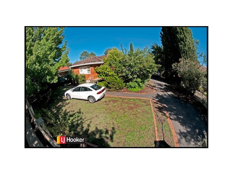 9 Majura Avenue, Dickson ACT 2602