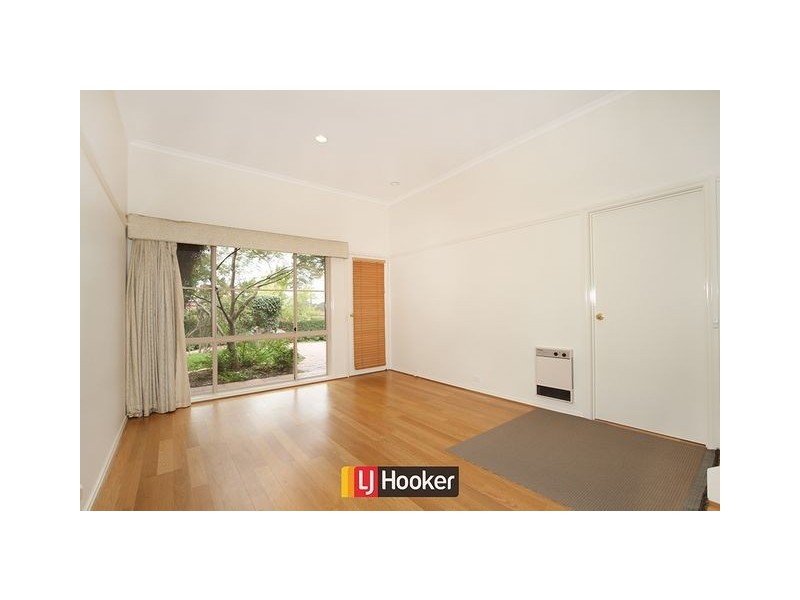 7 Noble Close, Ngunnawal ACT 2913