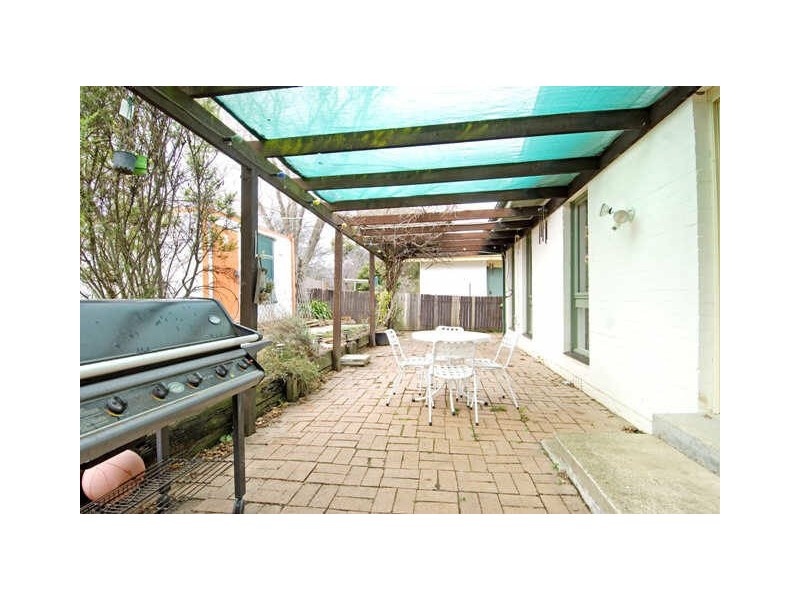 6 Beadle Place, Charnwood ACT 2615