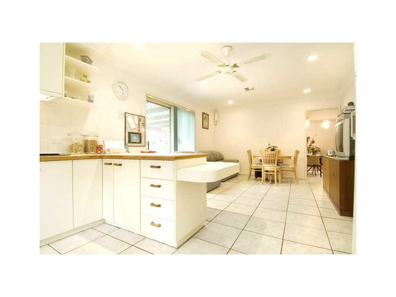 6 Beadle Place, Charnwood ACT 2615