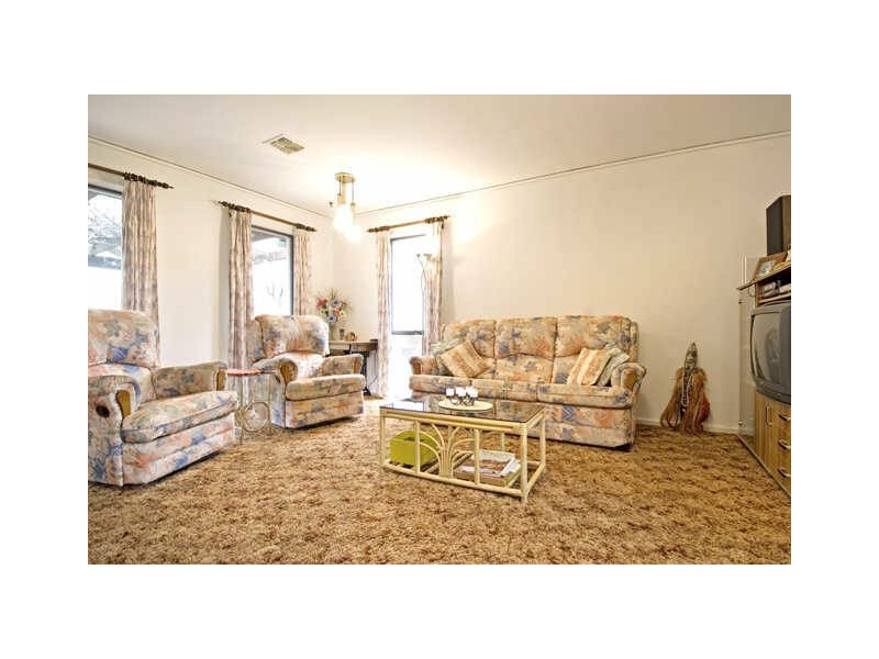 6 Beadle Place, Charnwood ACT 2615