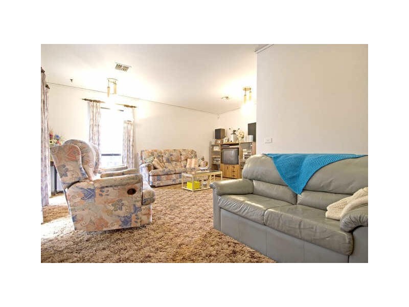 6 Beadle Place, Charnwood ACT 2615