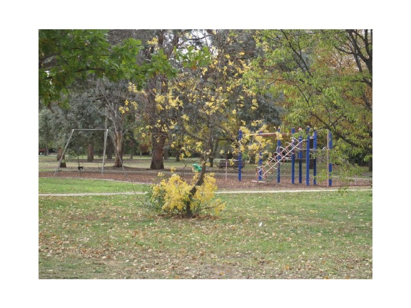 21 Dickinson Street, Watson ACT 2602