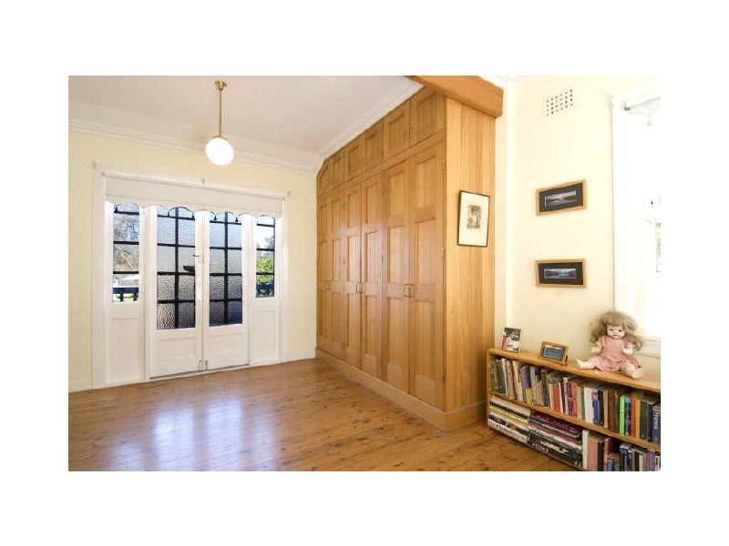 1 Hargraves Crescent, Ainslie ACT 2602