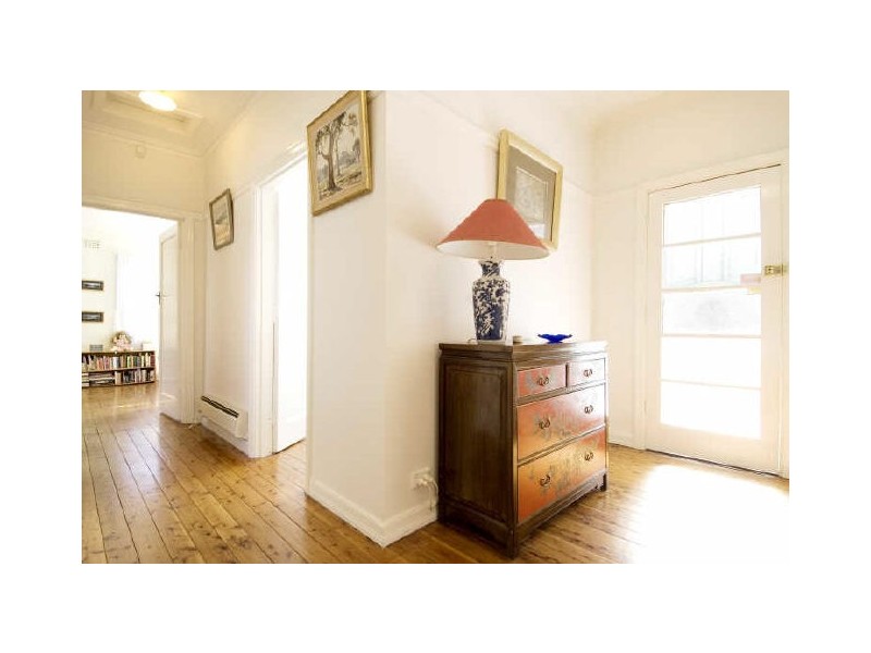 1 Hargraves Crescent, Ainslie ACT 2602