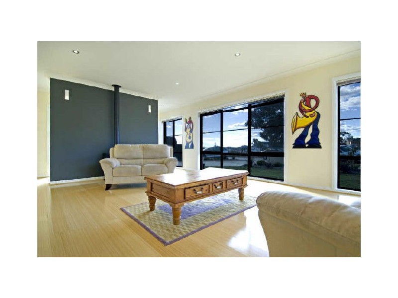 6 Mag Place, Dunlop ACT 2615