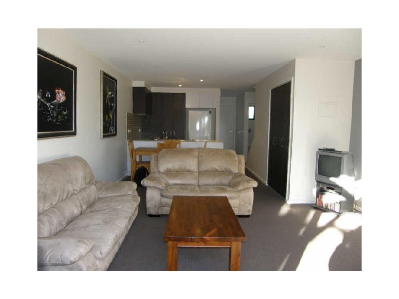 40/2 Archibald Street, Lyneham ACT 2602
