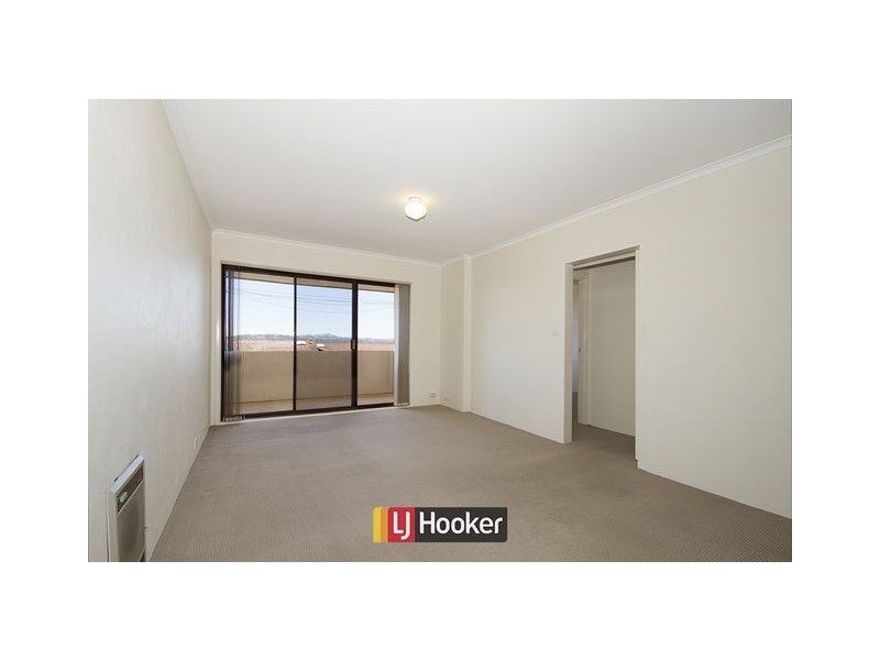 17/32 Springvale Drive, Hawker ACT 2614