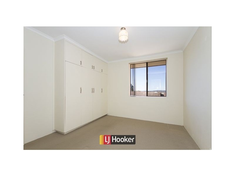 17/32 Springvale Drive, Hawker ACT 2614