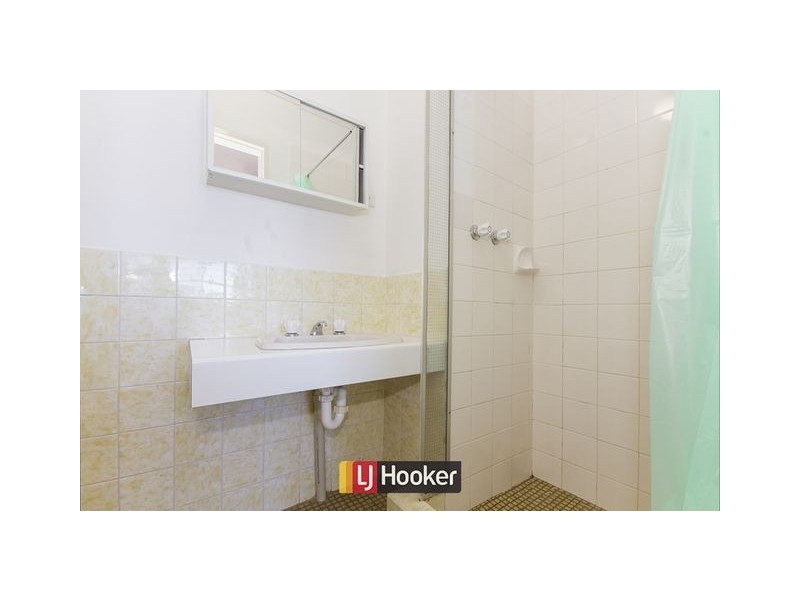 17/32 Springvale Drive, Hawker ACT 2614