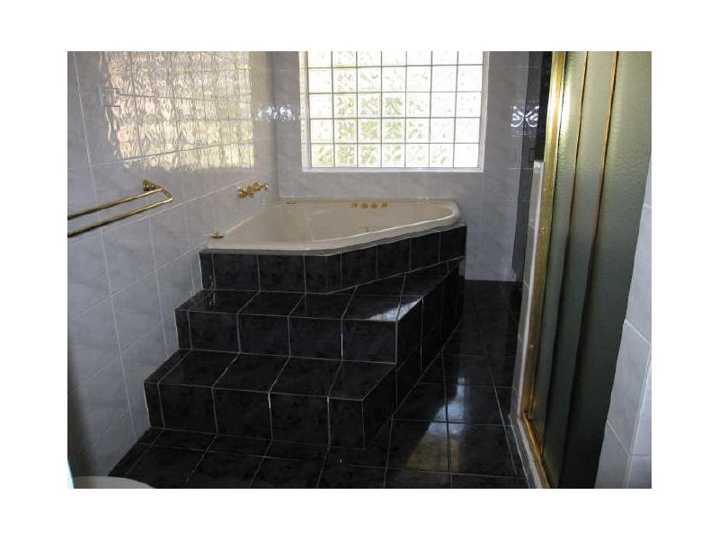 93 Bandjalong Crescent, Aranda ACT 2614