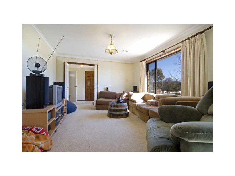 42 Slessor Crescent, Mckellar ACT 2617