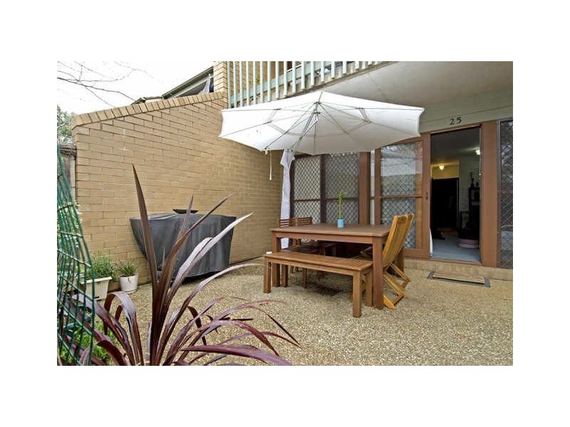 25/20 Oliver Street, Lyneham ACT 2602