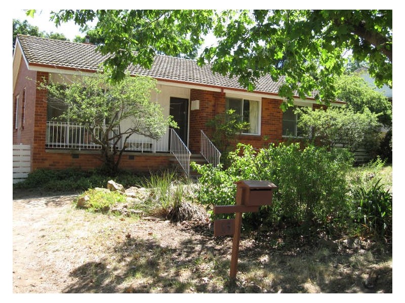 13 Gilbert Street, Hackett ACT 2602