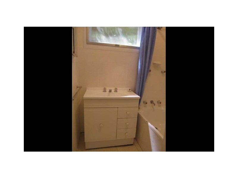 13 Gilbert Street, Hackett ACT 2602