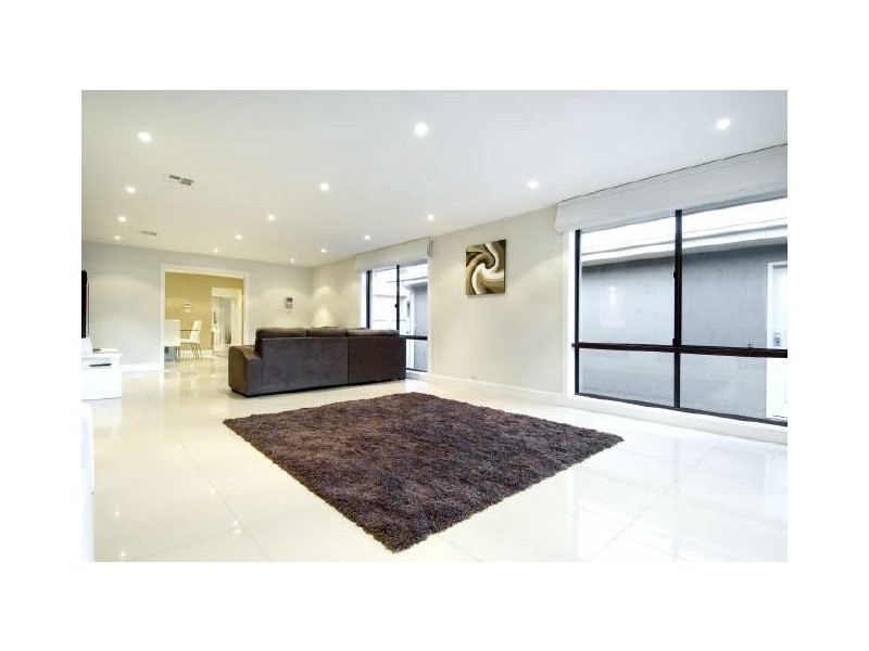 35 Diamantina Crescent, Kaleen ACT 2617