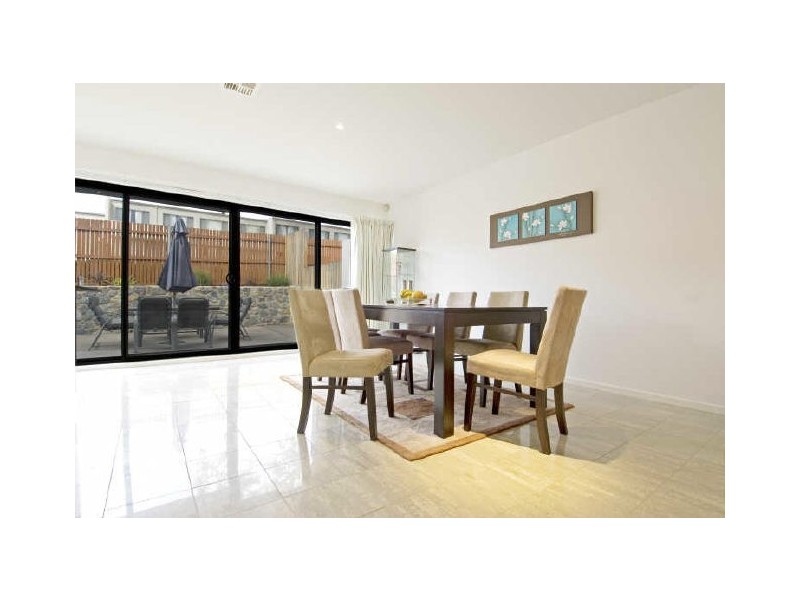 95/215 Aspinall Street, Watson ACT 2602
