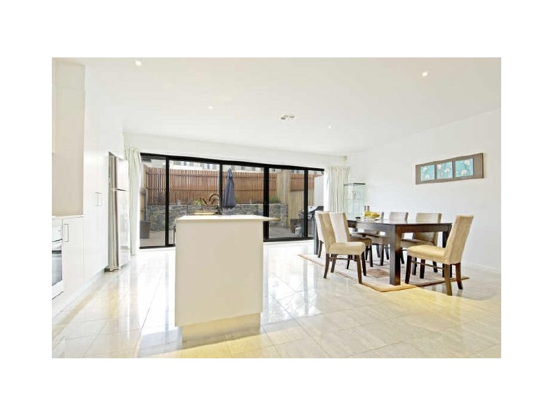 95/215 Aspinall Street, Watson ACT 2602