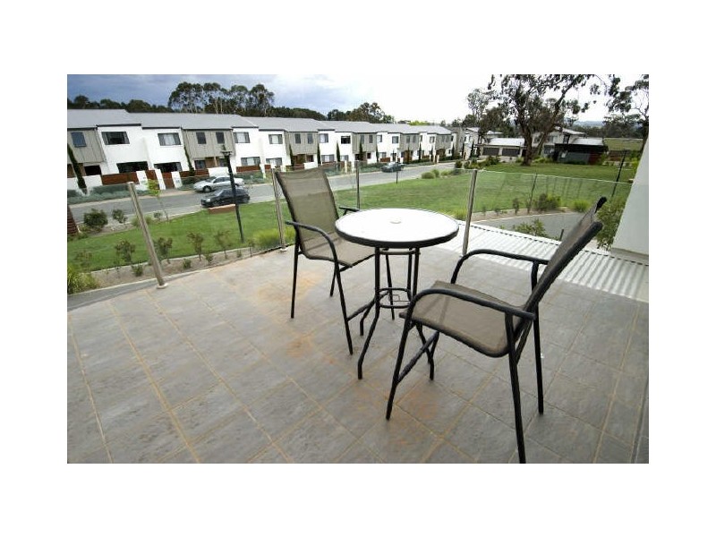 95/215 Aspinall Street, Watson ACT 2602