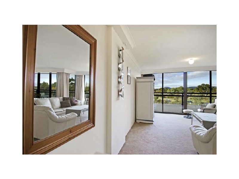 305/2 Marcus Clarke ST, Canberra ACT 2600