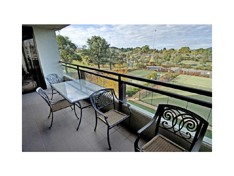 305/2 Marcus Clarke ST, Canberra ACT 2600