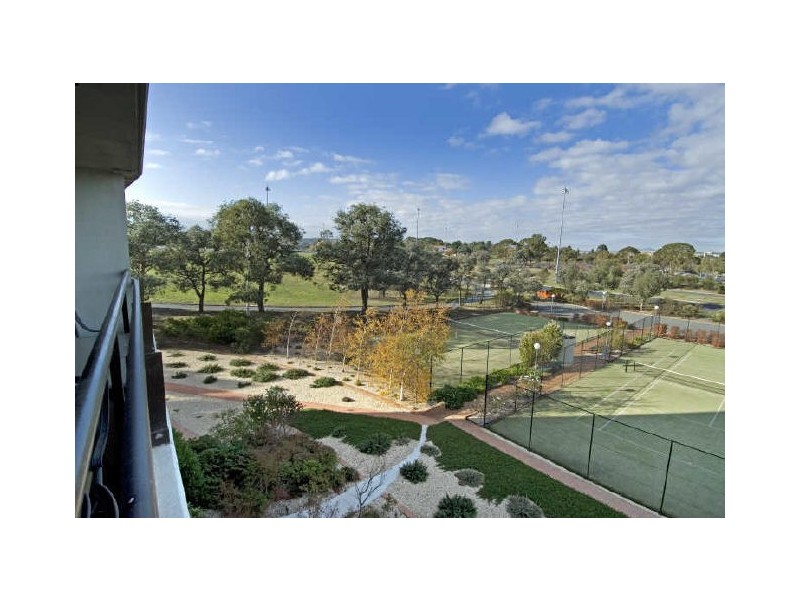 305/2 Marcus Clarke ST, Canberra ACT 2600