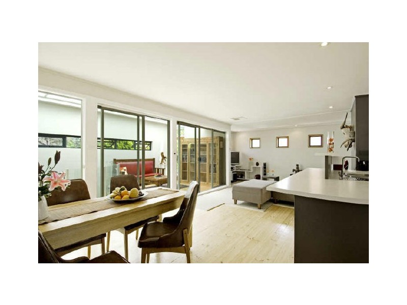 181 Phillip Avenue, Hackett ACT 2602