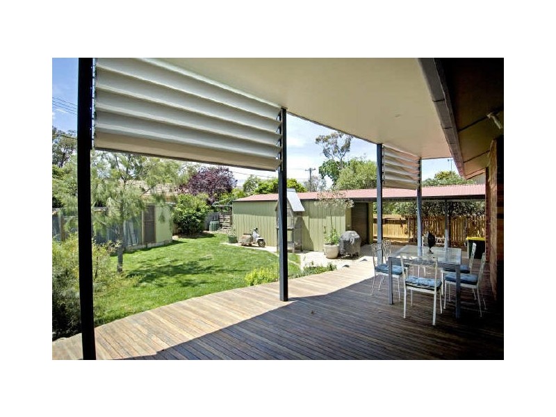 181 Phillip Avenue, Hackett ACT 2602