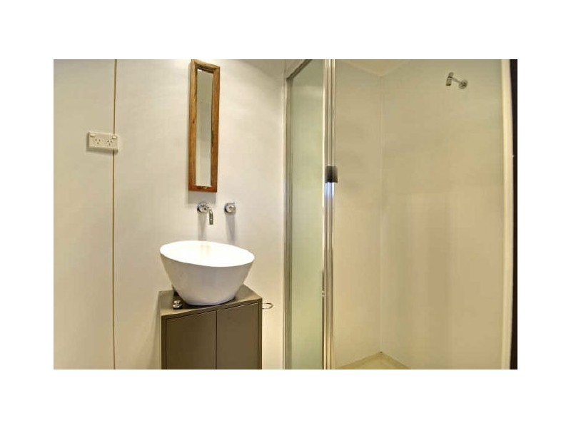 181 Phillip Avenue, Hackett ACT 2602