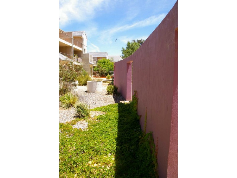 33/20 Federal Hwy, Watson ACT 2602