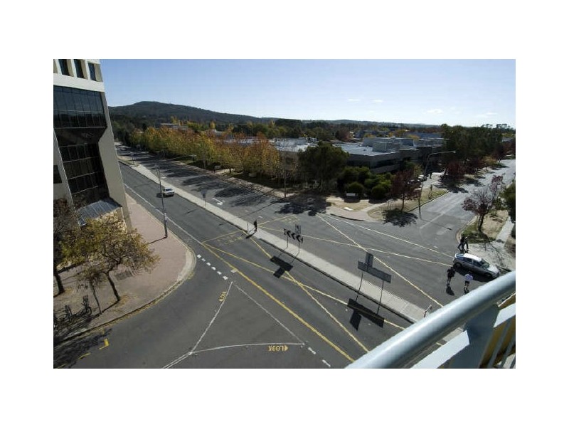 305/16 Moore Street, Canberra ACT 2600