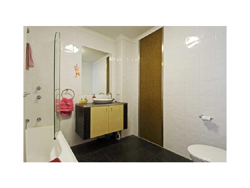 305/16 Moore Street, Canberra ACT 2600