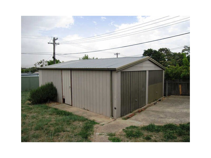 16 Broadhurst Street, Kambah ACT 2902