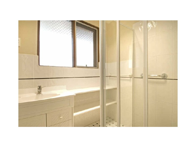 12/76 Grayson Street, Hackett ACT 2602