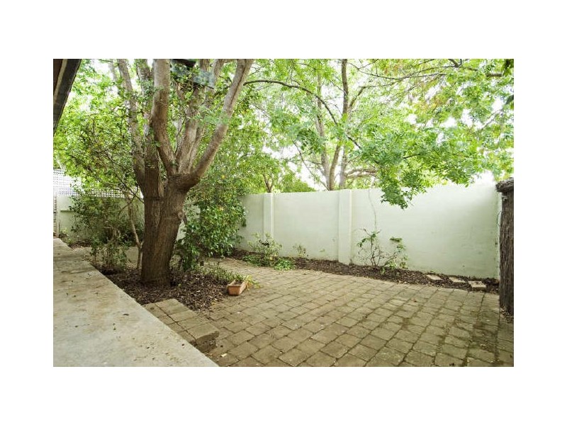 12/76 Grayson Street, Hackett ACT 2602