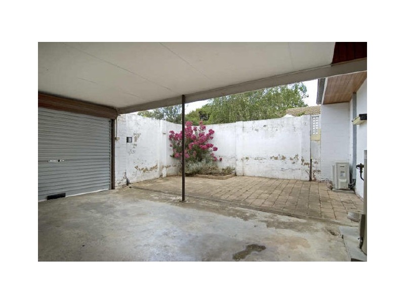 12/76 Grayson Street, Hackett ACT 2602