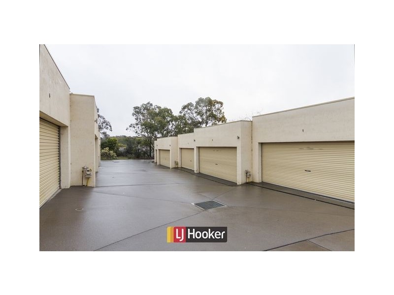 2/7 Collicott Circuit, Macquarie ACT 2614