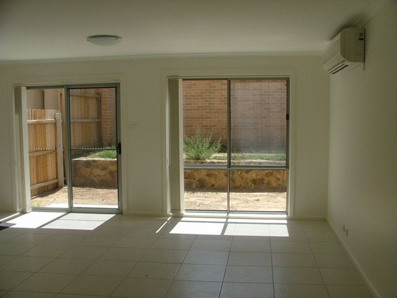 15 Neil Currie Street, Casey ACT 2913