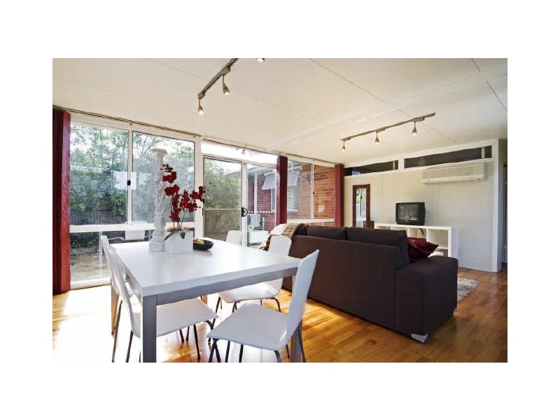 33 Banfield Street, Downer ACT 2602