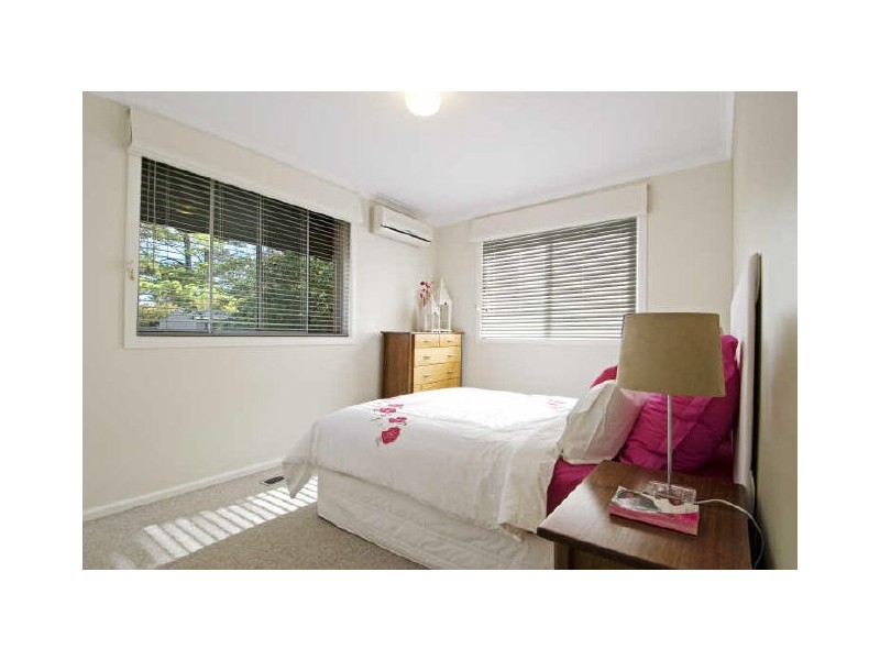 33 Banfield Street, Downer ACT 2602