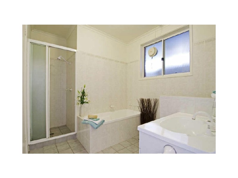 33 Banfield Street, Downer ACT 2602