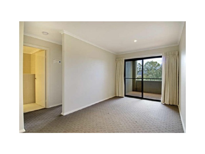 9/108 Athllon Drive, Greenway ACT 2900