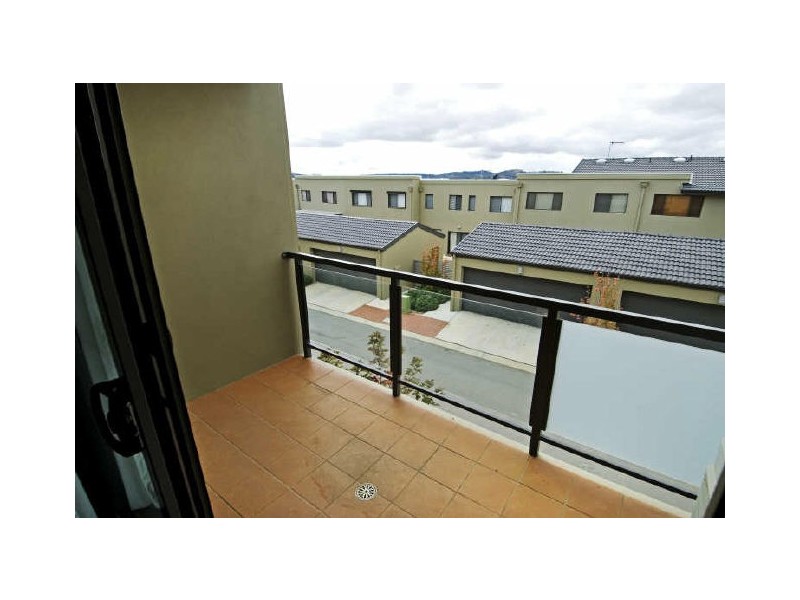 9/108 Athllon Drive, Greenway ACT 2900