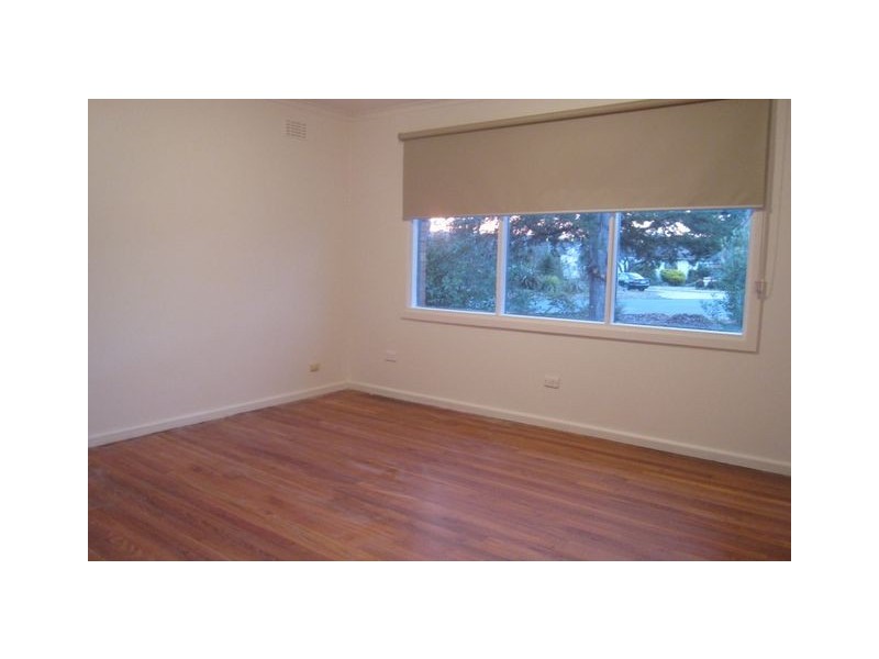 1 Dickinson Street, Watson ACT 2602