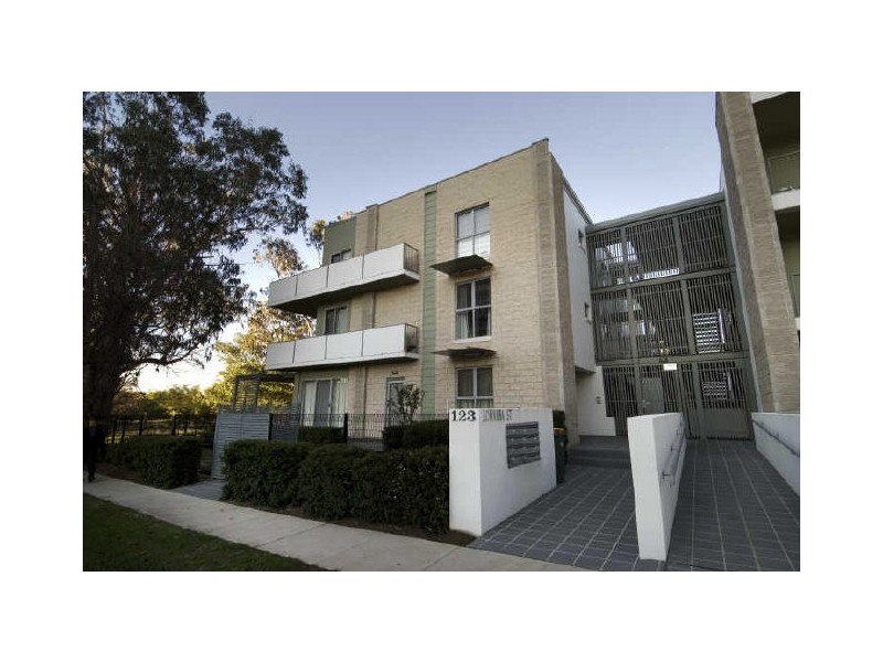 8/123 Lowanna Street, Braddon ACT 2612