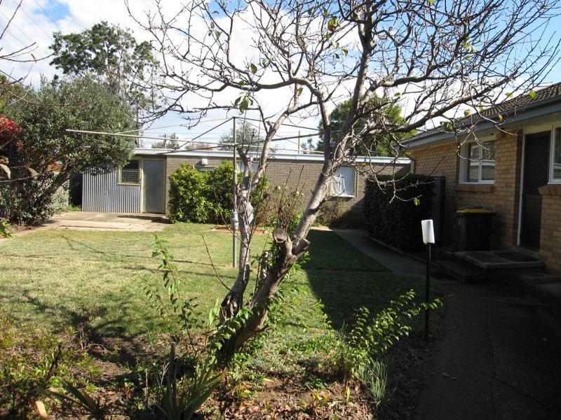 22 Dutton Street, Dickson ACT 2602