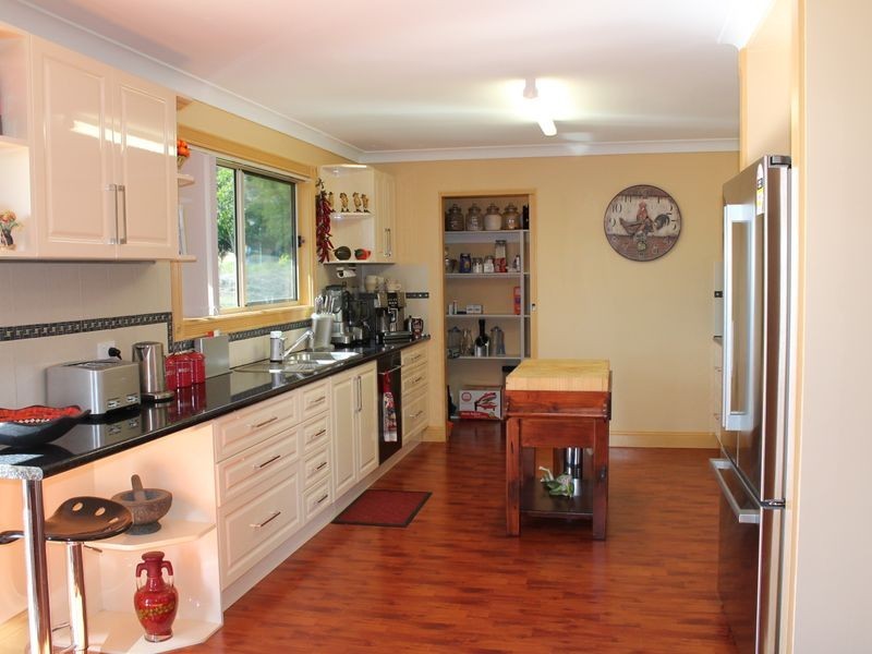 37B Pats Road, Plainland QLD 4341